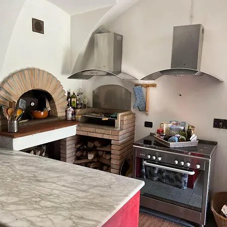 Casa Boru - A Beautiful Fully Restored Spacious House With Fantastic Views Calice al Cornoviglio Exterior photo